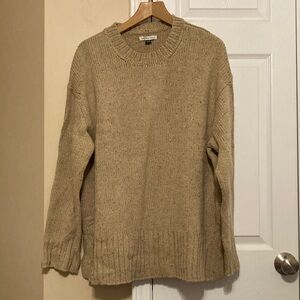 American Eagle long weekend pullover sweater